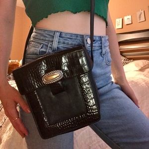 Vintage Boxy Shoulder Cross Body Bag